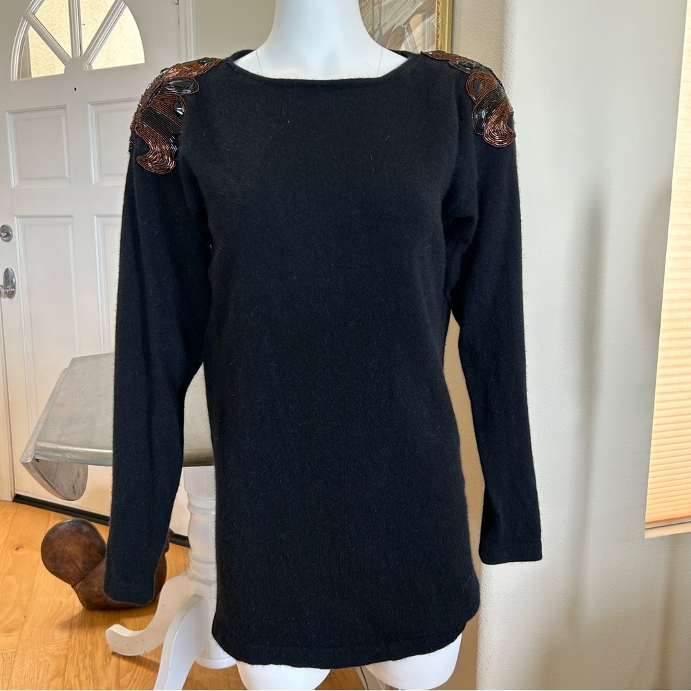 Vintage Y2K Evan Picone Black Sweater Embellished Top Medium Lambswool Angora